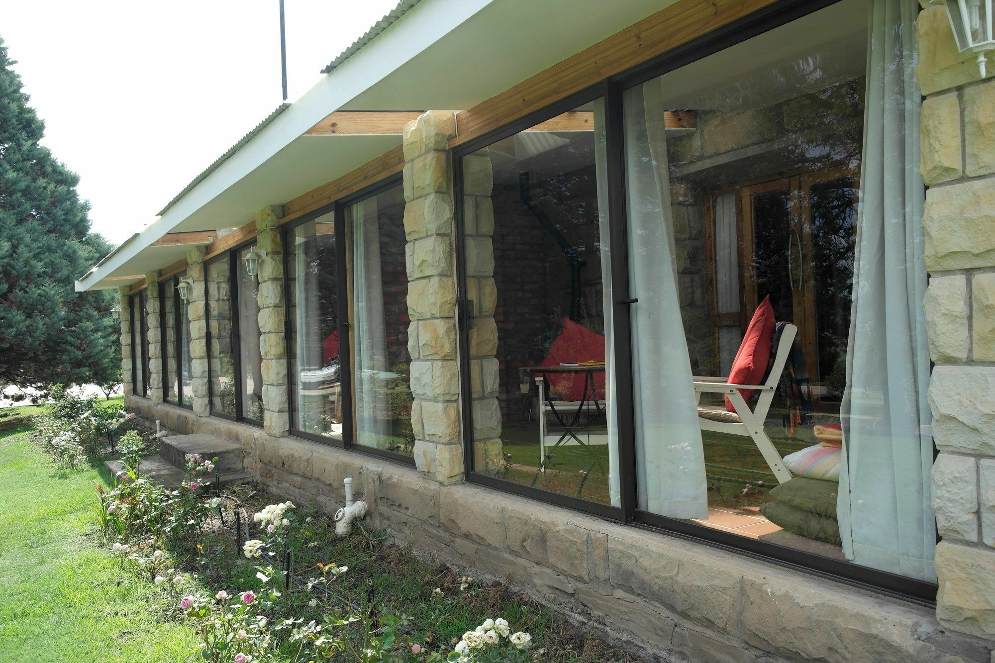 The Clarens Country House Exteriör bild